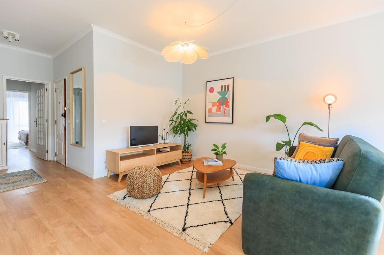 Enjoy Bonfim Central 2Br Renovated Apartment By Lovelystay OOporto Esterno foto